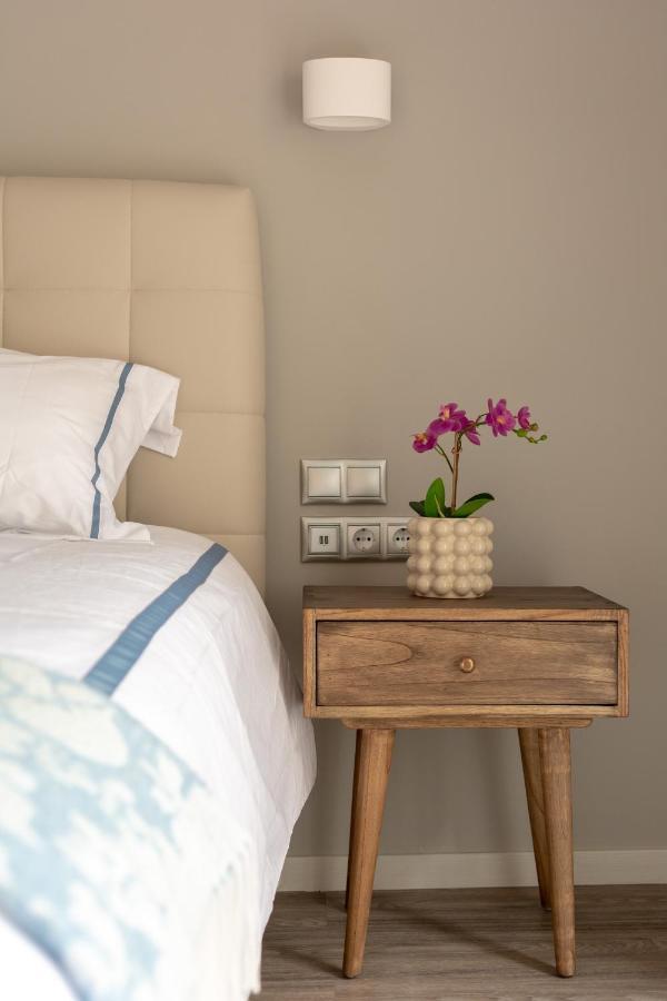 A14 Sunny & Chic 2Room Apartment Near Plaka & Parthenon Athen Exterior foto